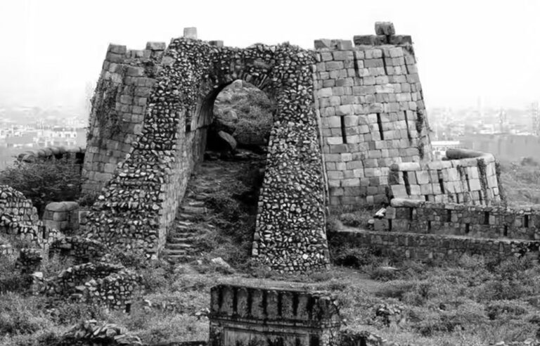 🌟 डेस्टिनेशन स्पॉटलाइट : दिल्ली के छुपे हुए रत्न