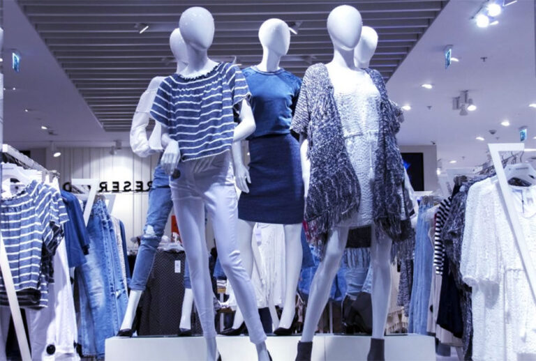 New Delhi Lifestyle and Glamour : The Pulse of a Modern Capital