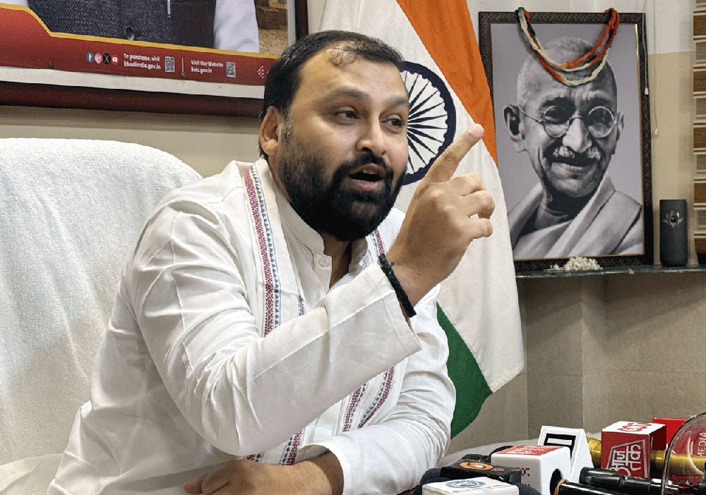 खादी-ग्रामोद्योग ने रचा नया इतिहास – 1.87 लाख करोड़ का कारोबार