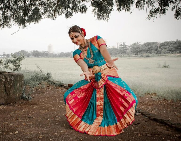International Bharatanatyam Artist Apeksha Niranjan to Mark Her 50th Recital in Poland with a Special Indo-Polish Musical Collaboration