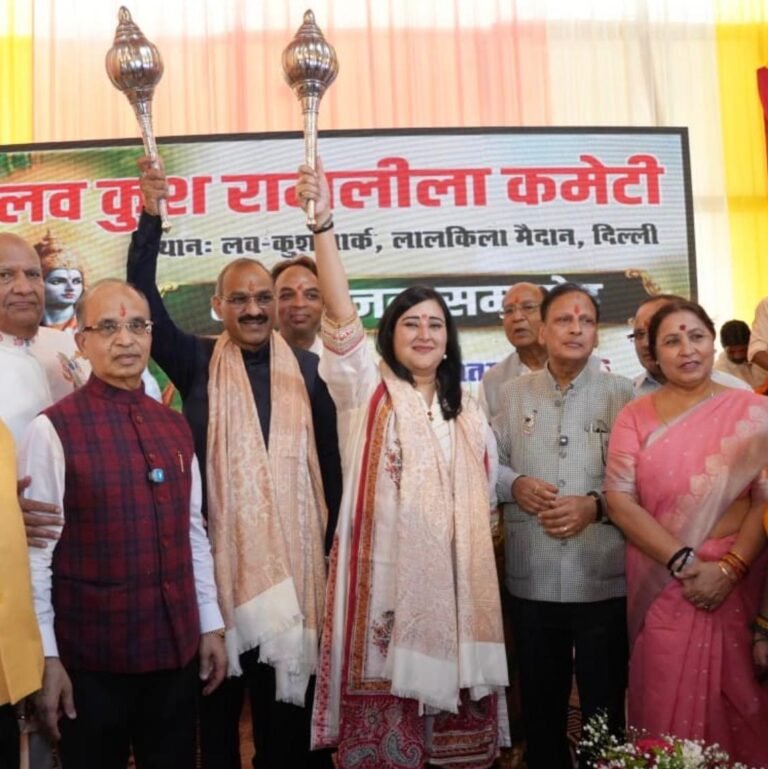 लव कुश रामलीला कमेटी का भूमि पूजन समारोह लाल किला मैदान पर संपन्न हुआ
